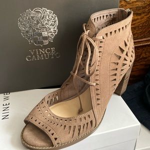 Vince Camuto Sandals